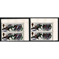 1966 Battle of Hastings 1/3 (phos). SHIFT OF BRONZE GREEN. Postional pair. SG 712p var.