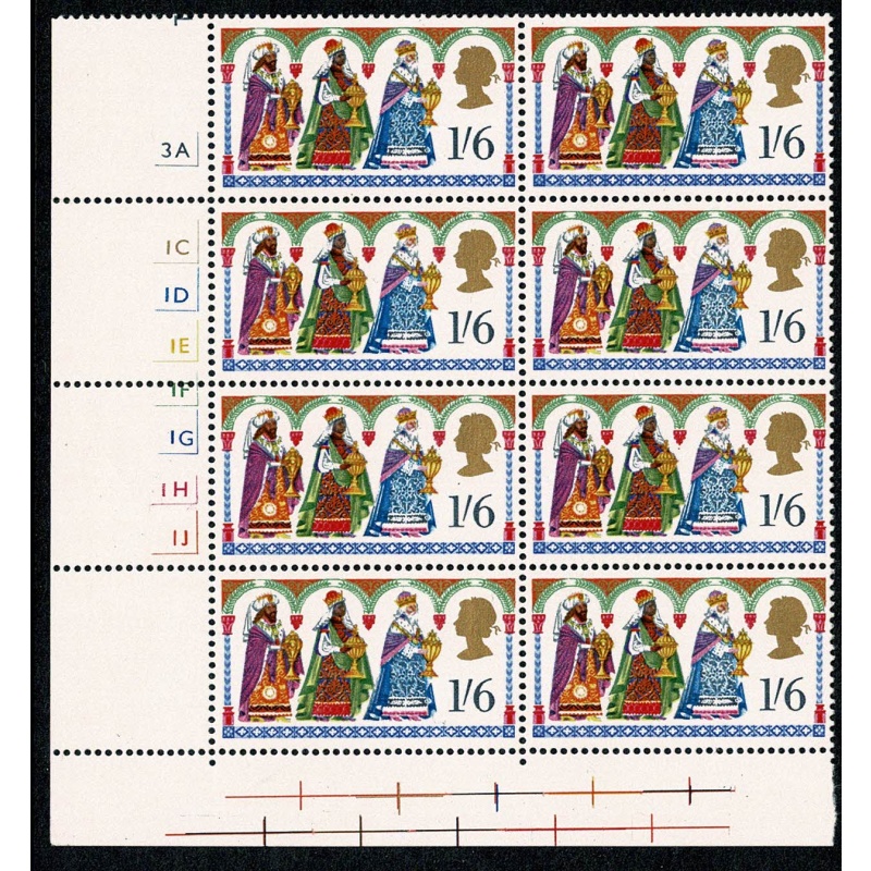 1969 Christmas 1/6 . MISSING PHOSPHOR & MISSING EMBOSSING. Cylinder block of eight. SG 814ya