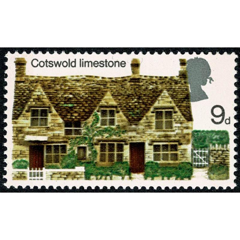 1970 Cottages 9d. SHIFT OF GREY. SG 816 var.